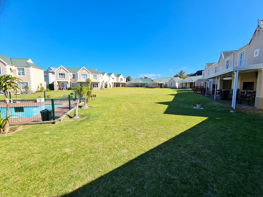 3 Bedroom Property for Sale in Marina Martinique Eastern Cape